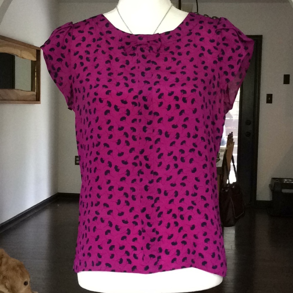 I love H81 vintage style silk top M